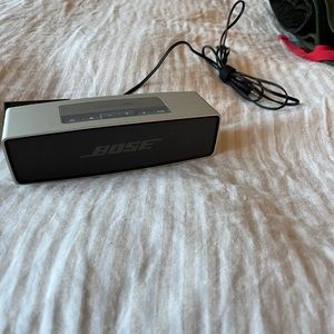 Bose Soundlink Mini Portable Speaker